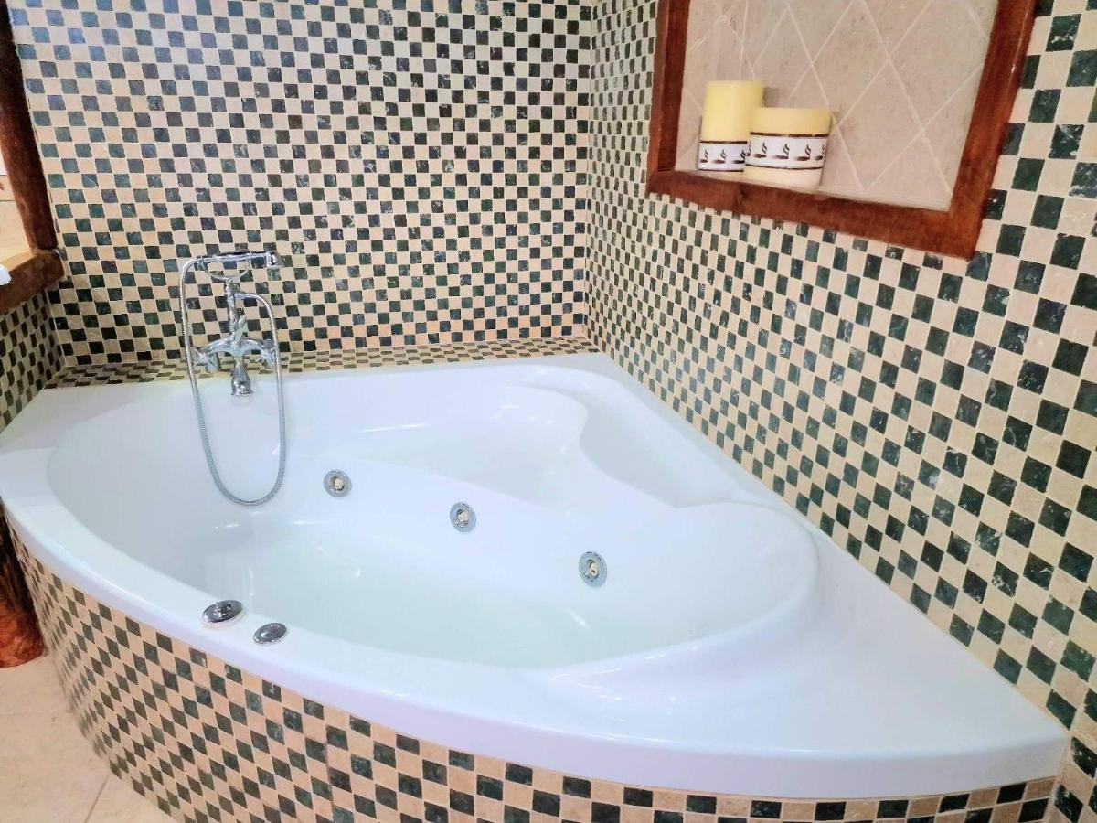 Finca Los Loros Icod De Los Vinos By Hrtenerife Net ซานตาครูซ เด เตเนริเฟ ภายนอก รูปภาพ